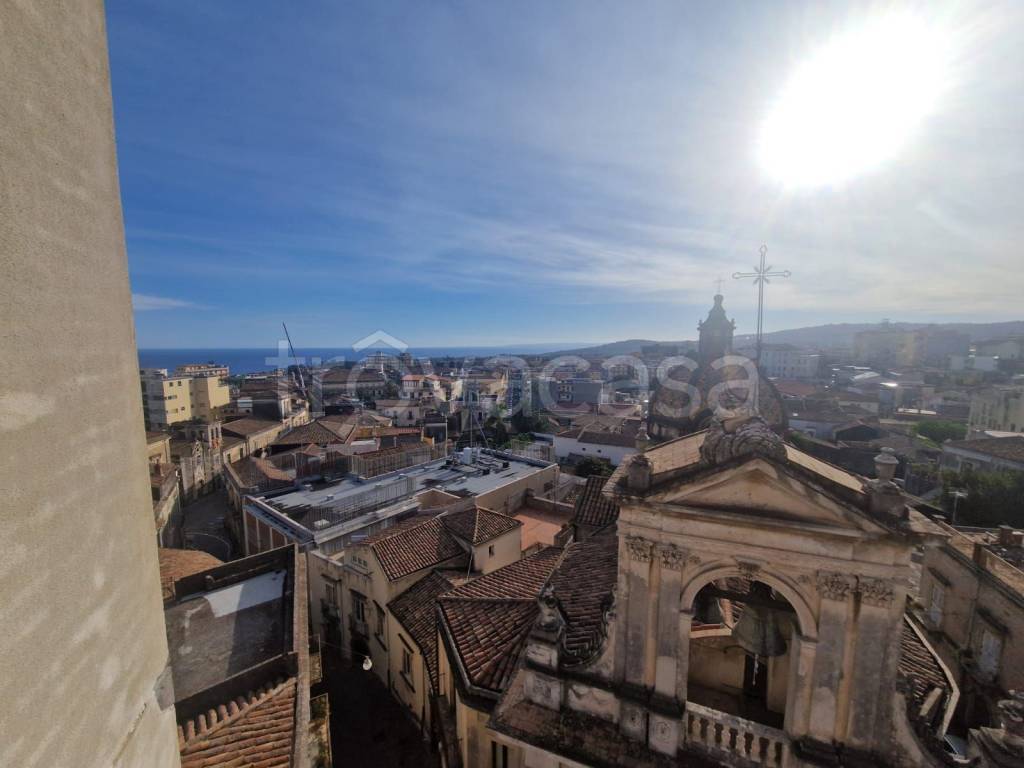 appartamento in vendita ad Acireale