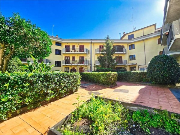 appartamento in vendita ad Acireale