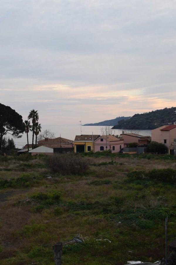 casa indipendente in vendita ad Acireale in zona Santa Tecla