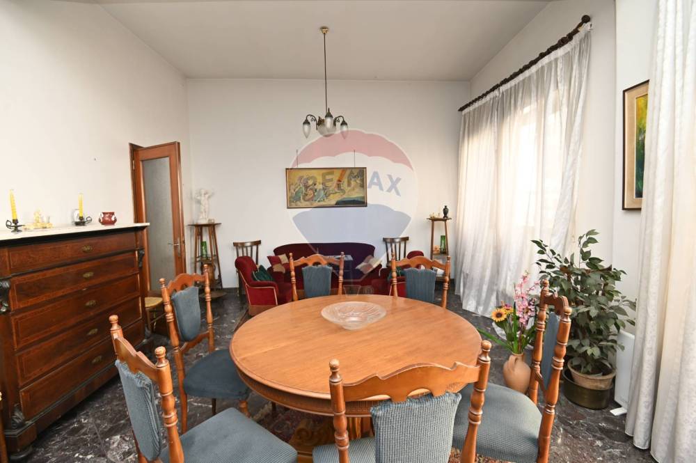 casa indipendente in vendita ad Acireale in zona Centro Storico