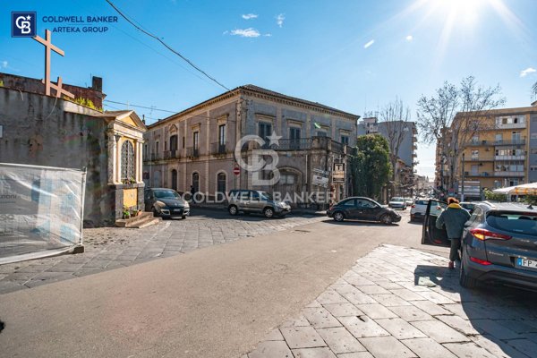 casa indipendente in vendita ad Acireale in zona Centro Storico
