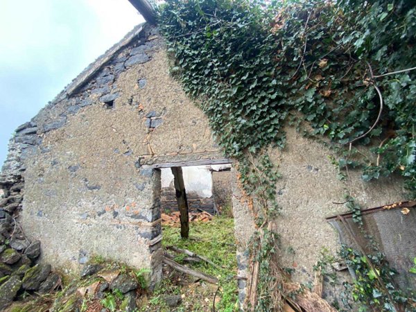 casa indipendente in vendita ad Acireale