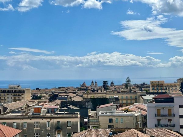 appartamento in vendita ad Acireale in zona San Cosmo