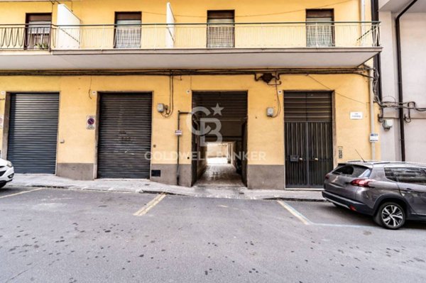 appartamento in vendita ad Acireale in zona Centro Storico