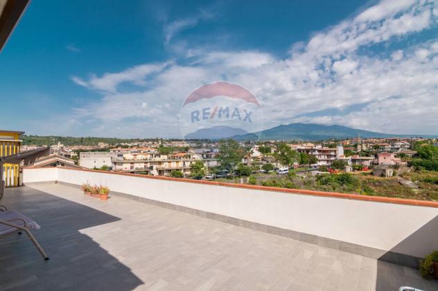 appartamento in vendita ad Acireale in zona Capo Mulini