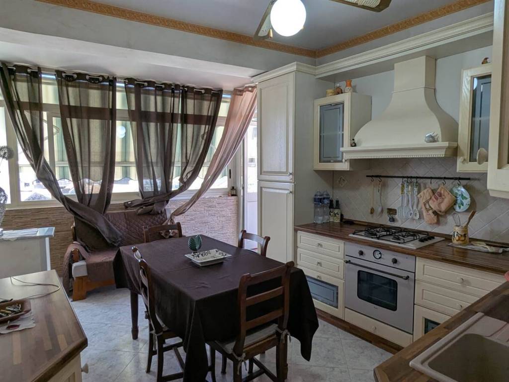 appartamento in vendita ad Acireale in zona San Giovanni