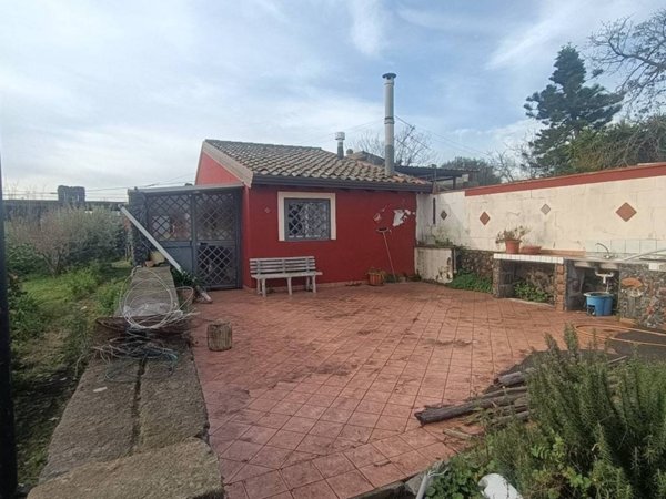appartamento in vendita ad Acireale in zona Piano d'Api