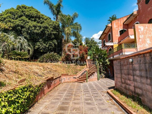 casa indipendente in vendita ad Acireale in zona Piano d'Api