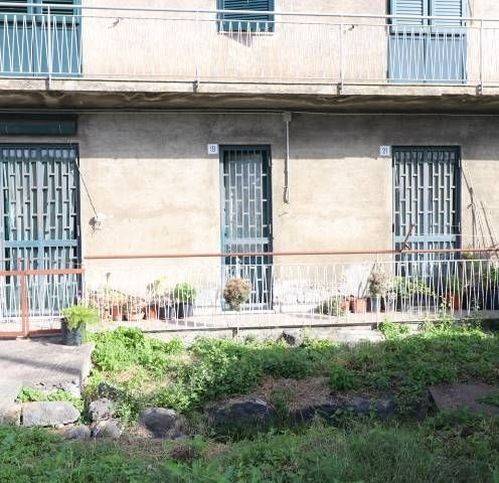 appartamento in vendita ad Acireale in zona Capo Mulini