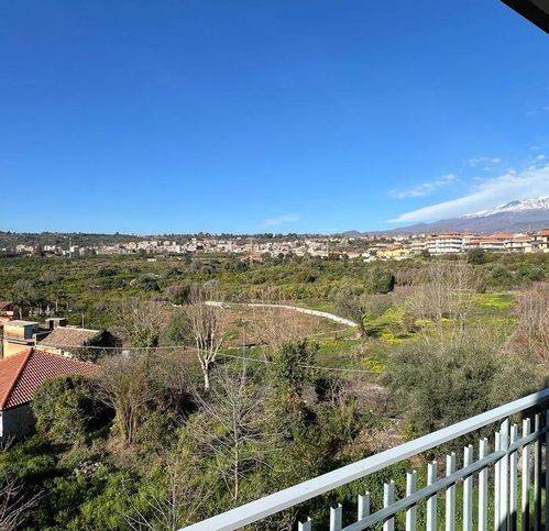 appartamento in vendita ad Acireale in zona San Giovanni