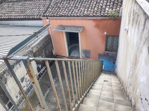 casa indipendente in vendita ad Acireale