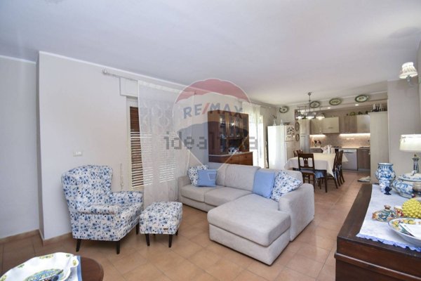 appartamento in vendita ad Acireale
