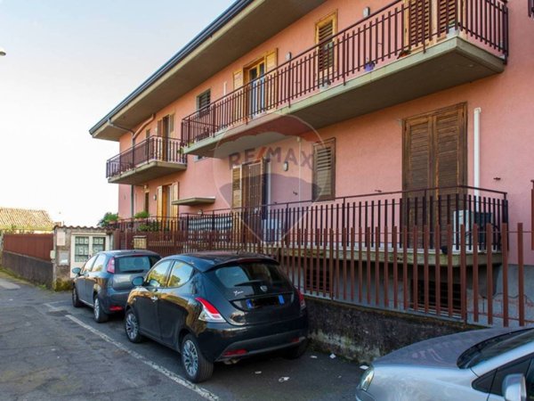 appartamento in vendita ad Acireale in zona Piano d'Api
