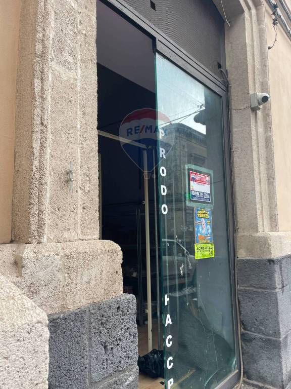 appartamento in vendita ad Acireale in zona Centro Storico