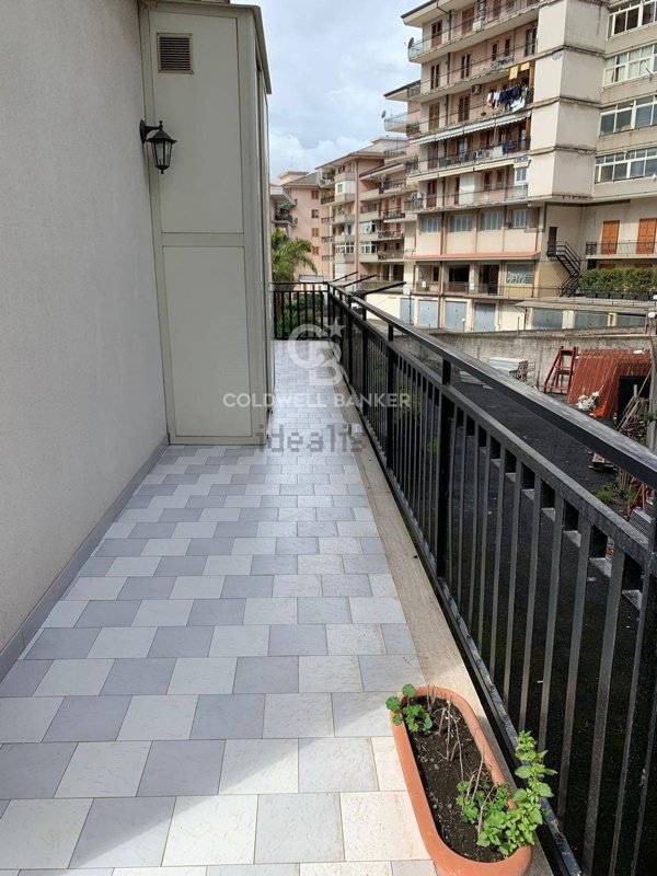 appartamento in vendita ad Acireale