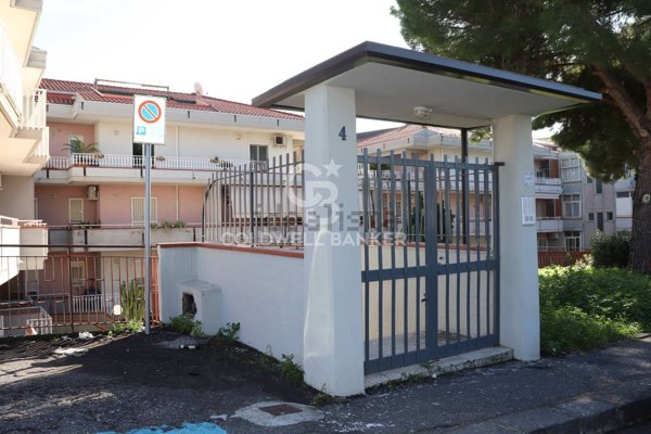 appartamento in vendita ad Acireale