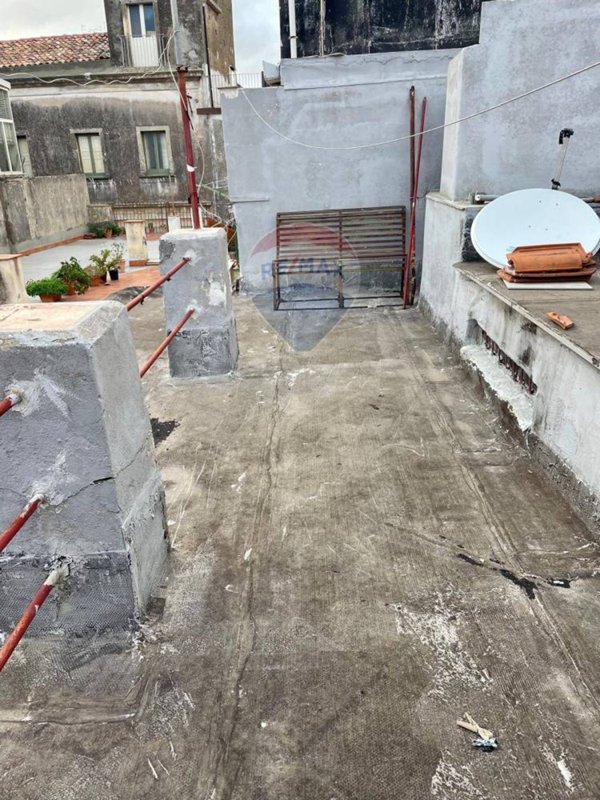 casa indipendente in vendita ad Acireale in zona Centro Storico