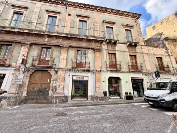ufficio in vendita ad Acireale in zona Centro Storico