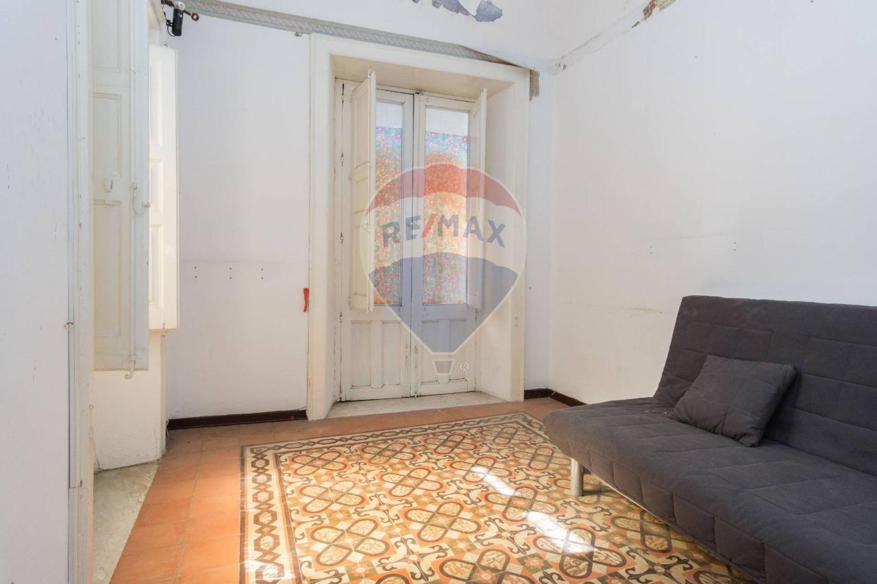 casa indipendente in vendita ad Acireale in zona Centro Storico