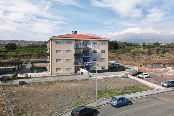 appartamento in vendita ad Acireale in zona Capo Mulini