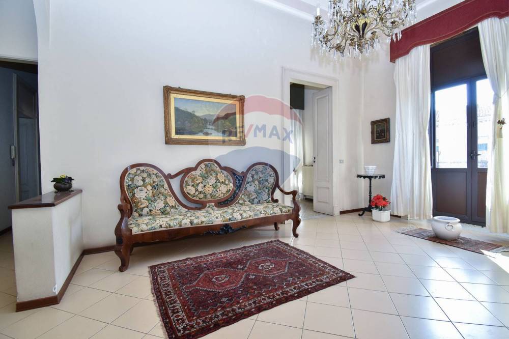 appartamento in vendita ad Acireale