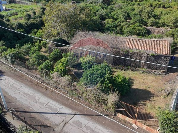 casa indipendente in vendita ad Acireale in zona Pozzillo