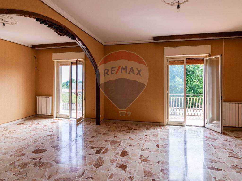 appartamento in vendita ad Acireale in zona Centro Storico