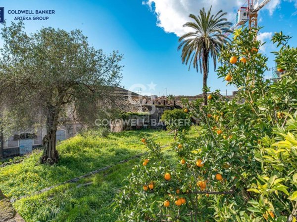 casa indipendente in vendita ad Acireale in zona San Cosmo