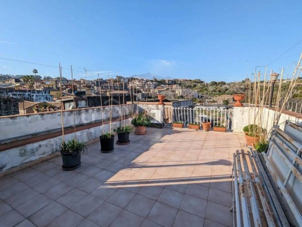 casa indipendente in vendita ad Acireale