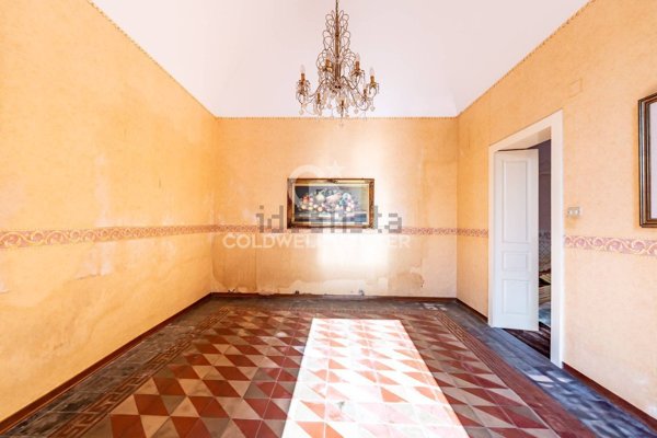 casa indipendente in vendita ad Acireale in zona Centro Storico