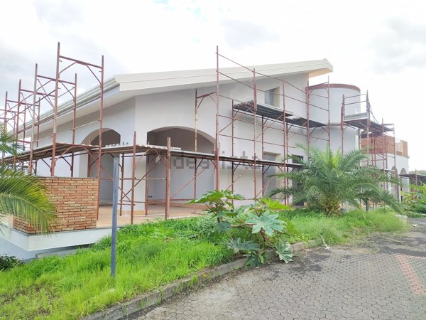 casa indipendente in vendita ad Acireale in zona Piano d'Api