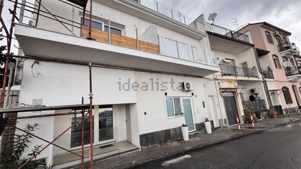 appartamento in vendita ad Acireale