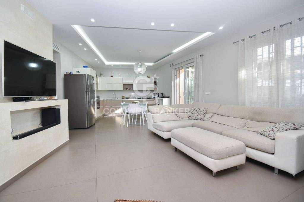 appartamento in vendita ad Acireale