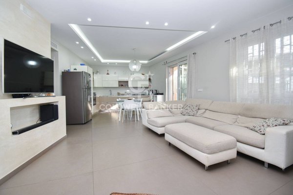 appartamento in vendita ad Acireale