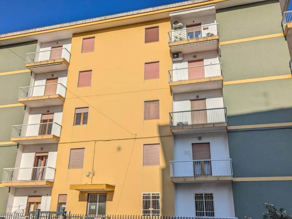 appartamento in vendita ad Acireale