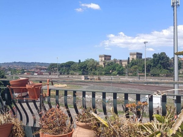 appartamento in vendita ad Acireale in zona Santa Caterina