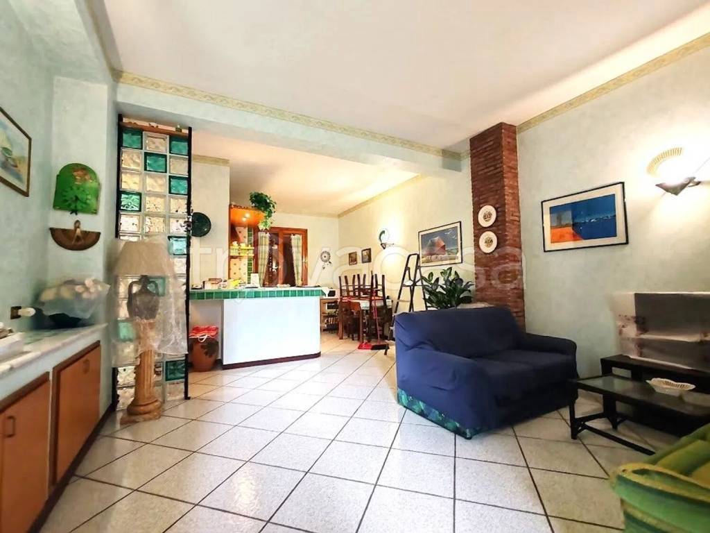 appartamento in vendita ad Acireale in zona Santa Tecla