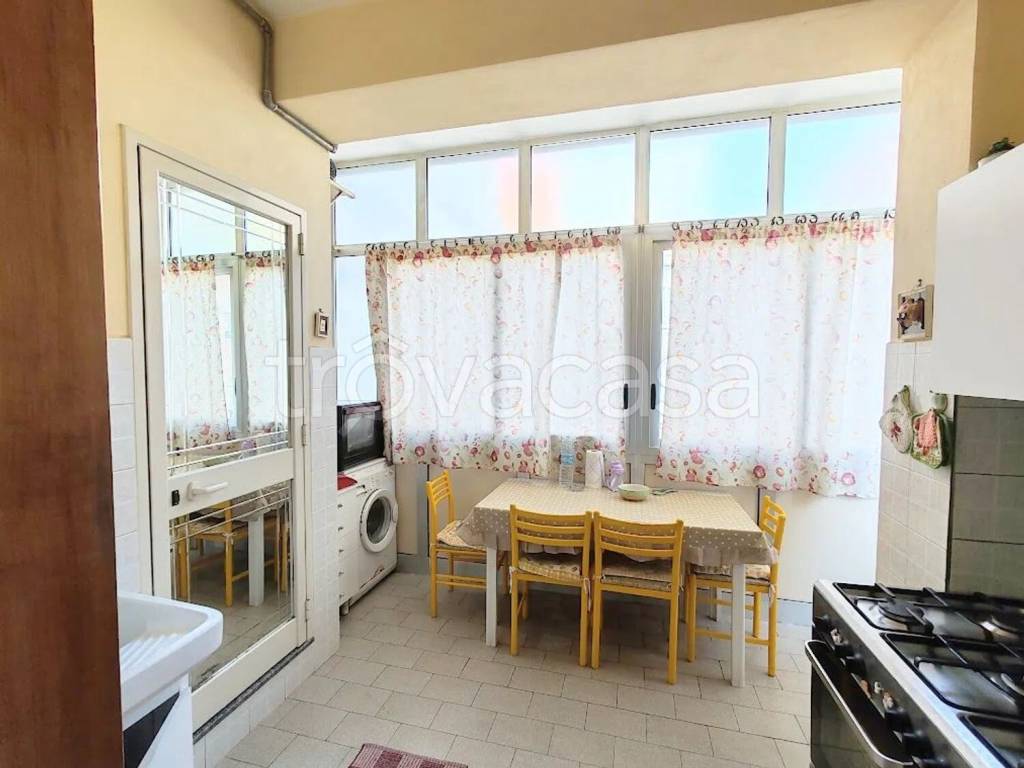 appartamento in vendita ad Acireale