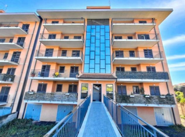 appartamento in vendita ad Acireale