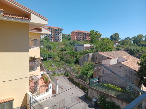appartamento in vendita ad Acireale