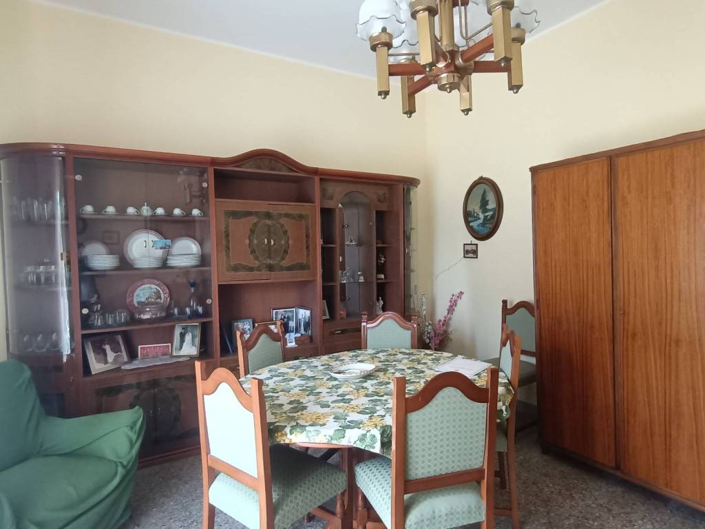 appartamento in vendita ad Acireale in zona Stazzo