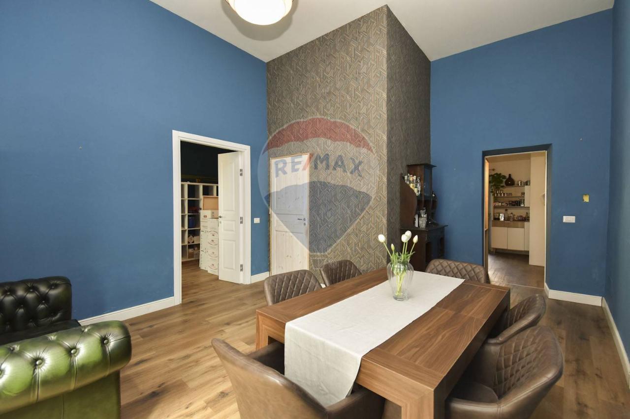 casa indipendente in vendita ad Acireale in zona Centro Storico