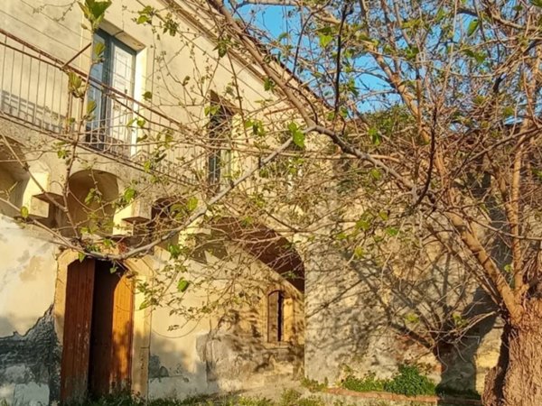 casa indipendente in vendita ad Acireale in zona Guardia