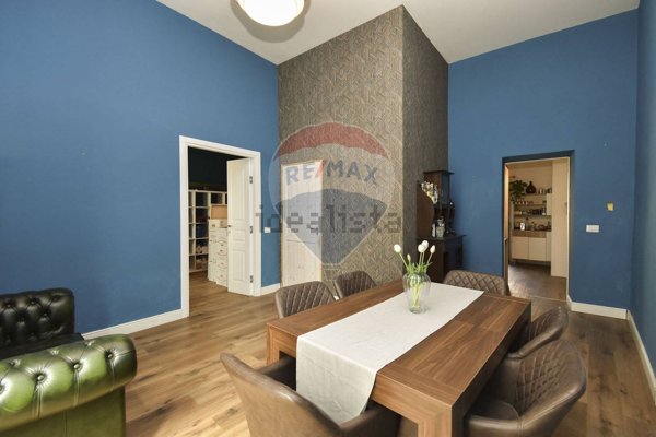casa indipendente in vendita ad Acireale in zona Centro Storico