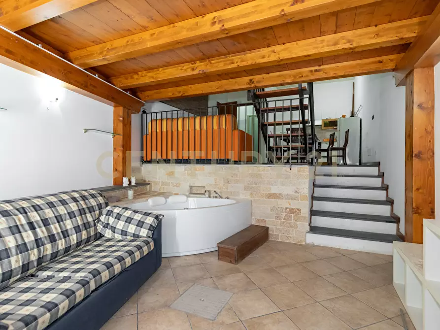 casa indipendente in vendita ad Acireale in zona Centro Storico