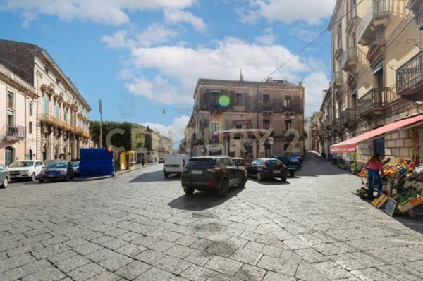 casa indipendente in vendita ad Acireale in zona Centro Storico