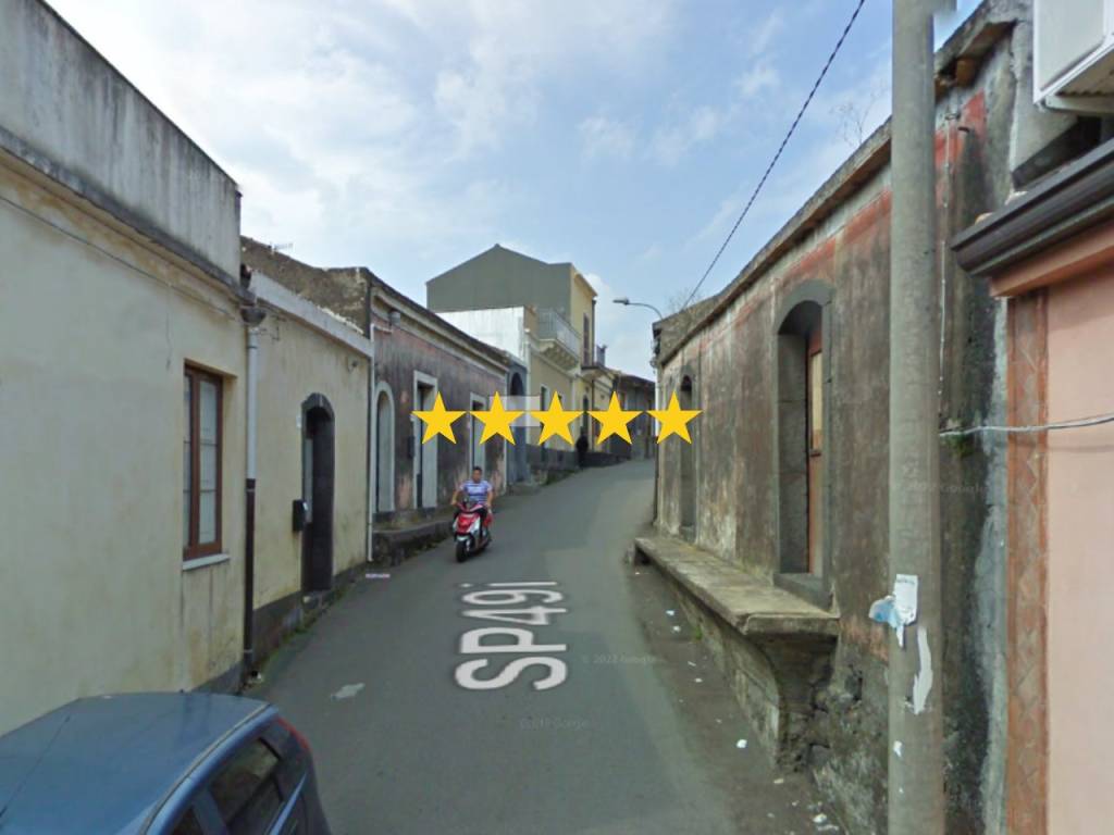 casa indipendente in vendita ad Acireale