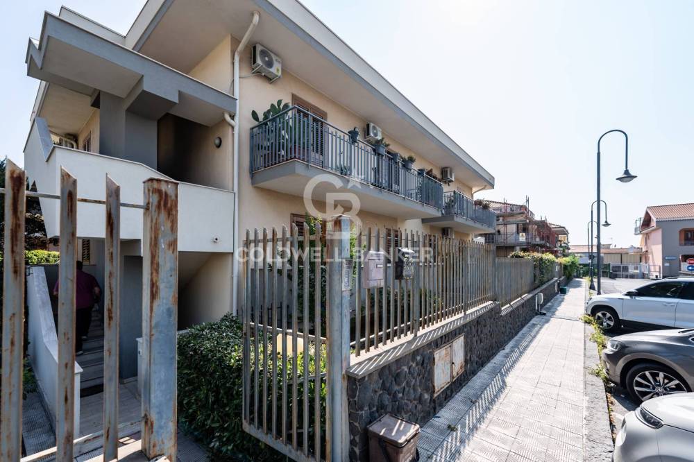 appartamento in vendita ad Acireale