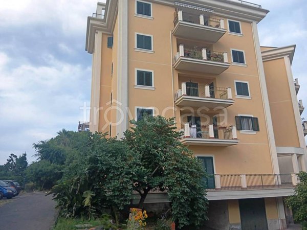 appartamento in vendita ad Acireale