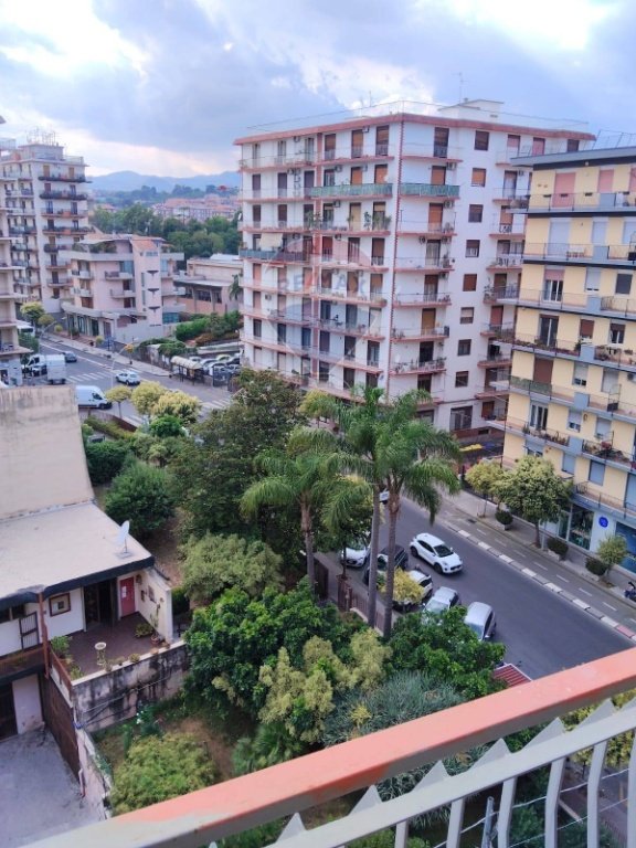 appartamento in vendita ad Acireale